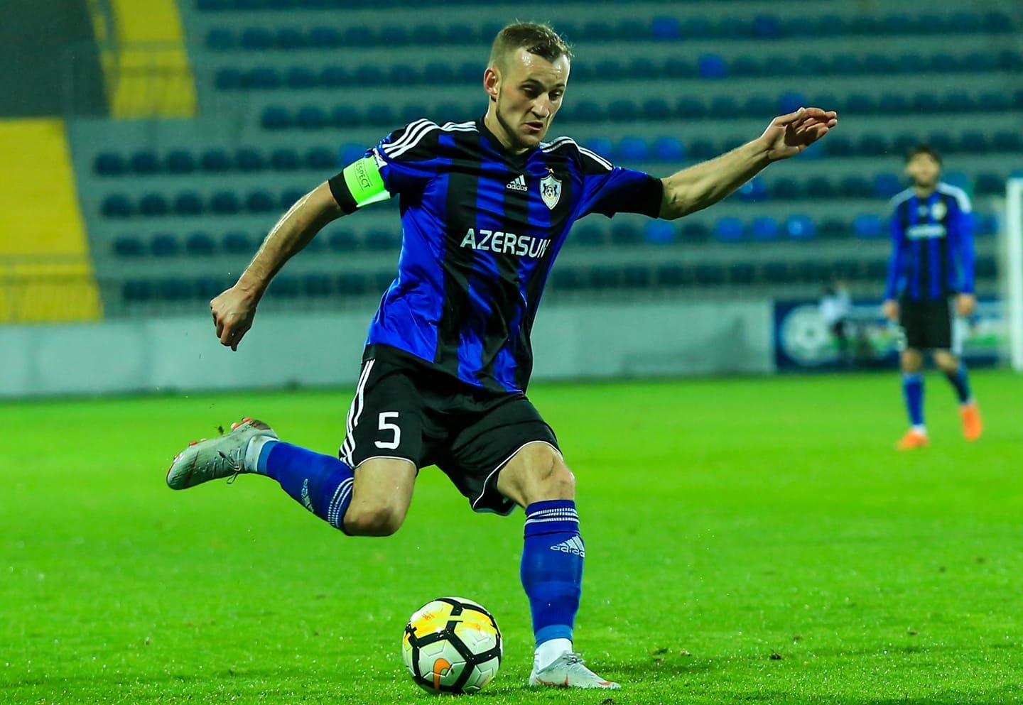 Maksim Medvedev koronavirusa yoluxdu