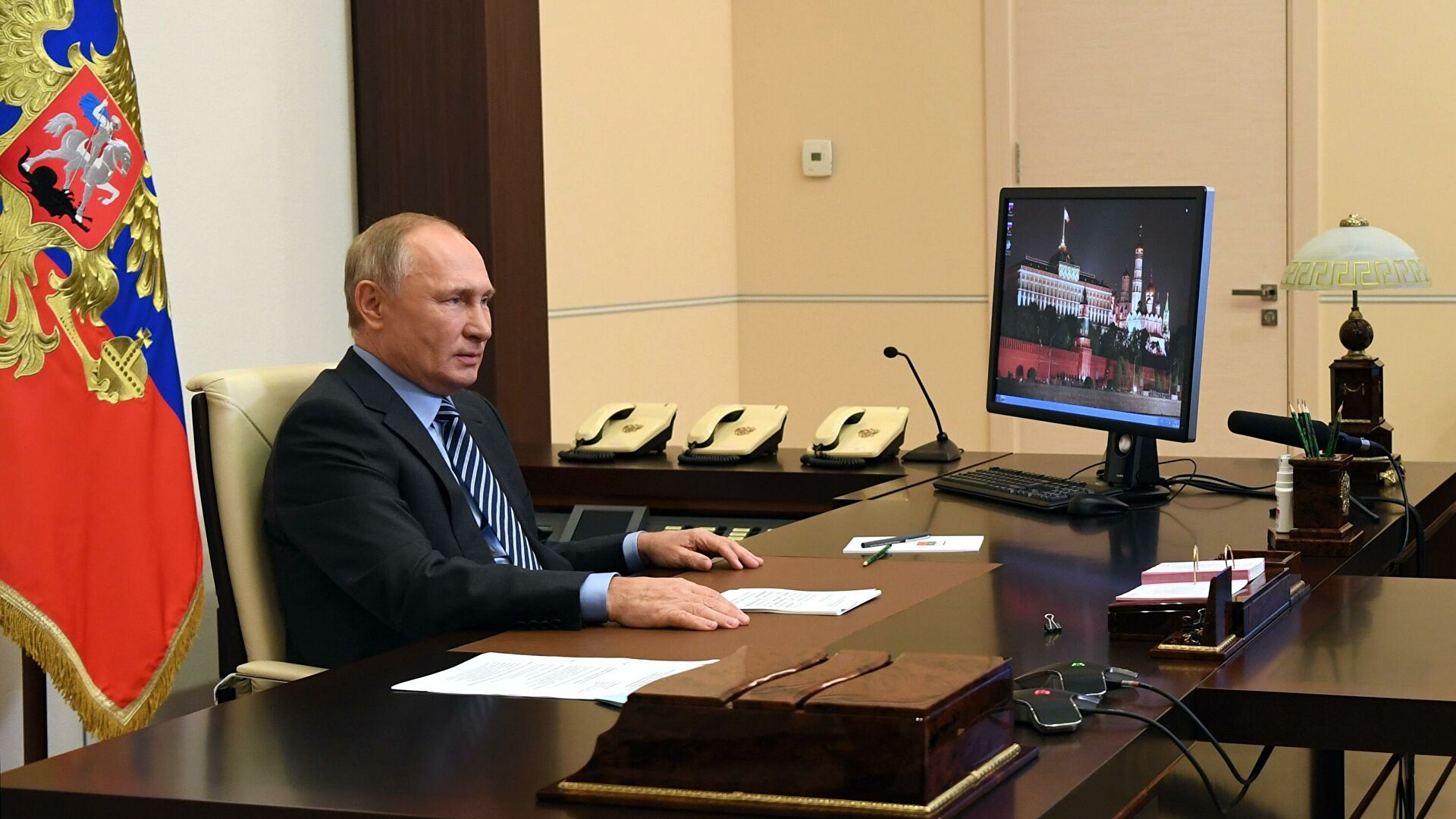 Putinin istirahət otağı ilk dəfə nümayiş olundu - VİDEO