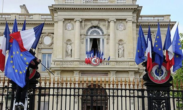 “Senatın qərarı Fransa hökumətinin siyasətini əks etdirmir” - Fransa XİN