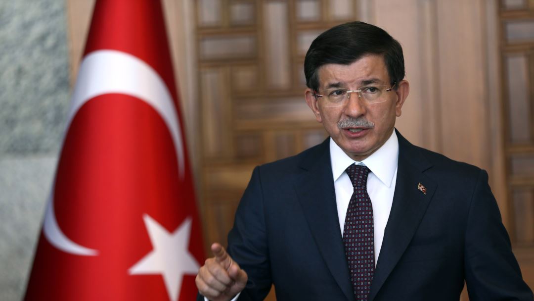 Əhməd Davudoğlu koronavirusa yoluxdu