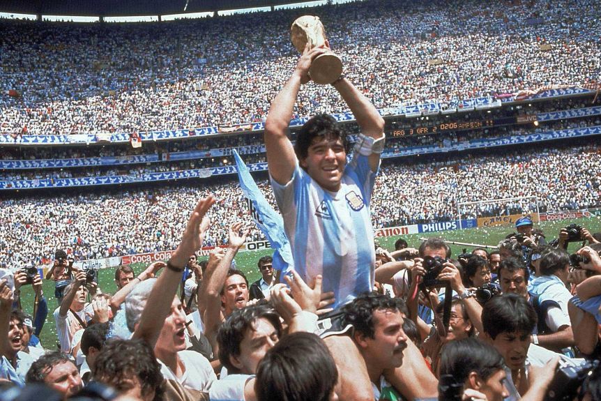 Maradona bütün dünyada anılacaq