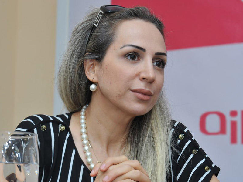 Tanınmış jurnalistin atası koronavirusdan vəfat etdi