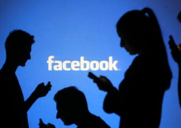 Azərbaycanda “Facebook”  istifadəçilərinin sayı artıb
