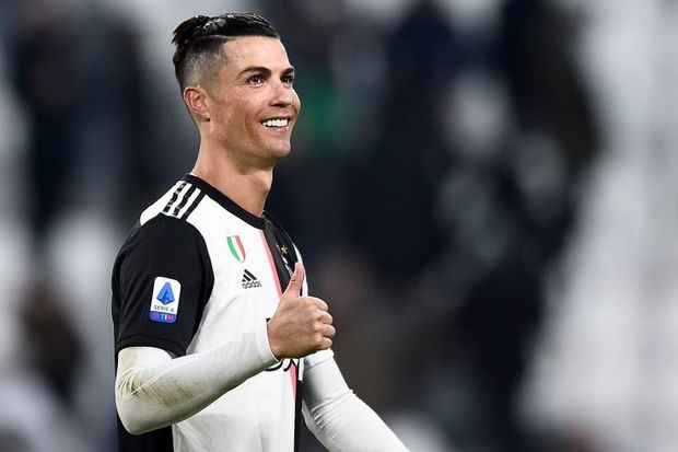 Ronaldu Messini üstələyərək daha bir mükafata sahib oldu