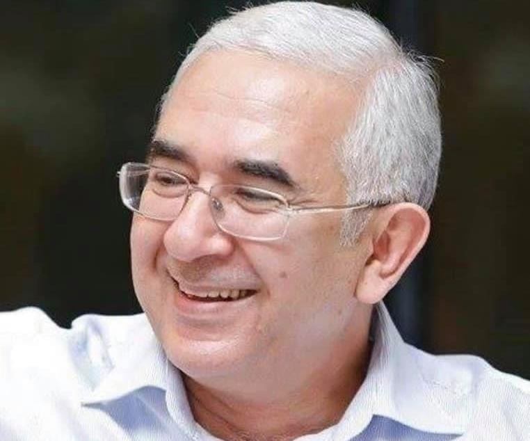 Tanınmış vəkil koronavirusdan öldü