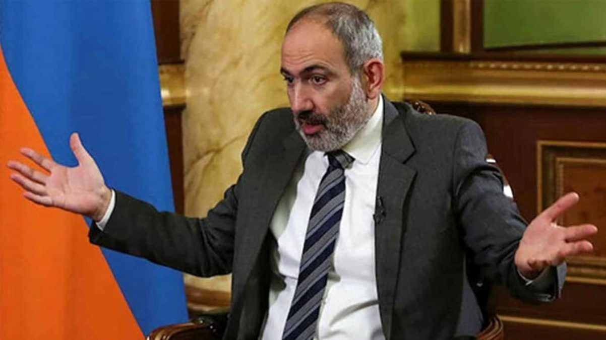 Rusiyadan Paşinyana istefa çağırışı 