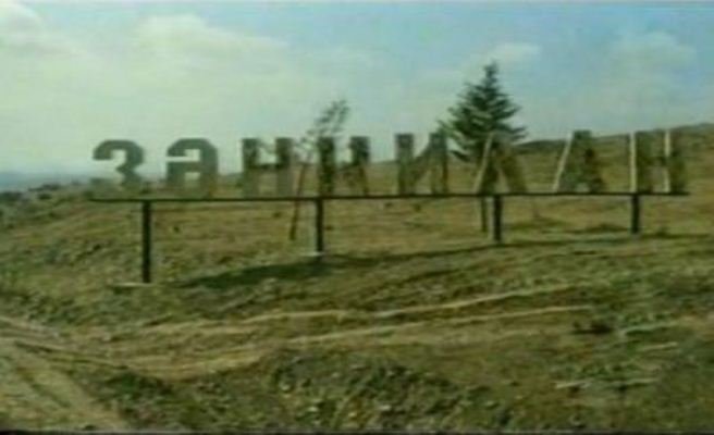 Zəngilanın girişinə yeni lövhə vuruldu - FOTO