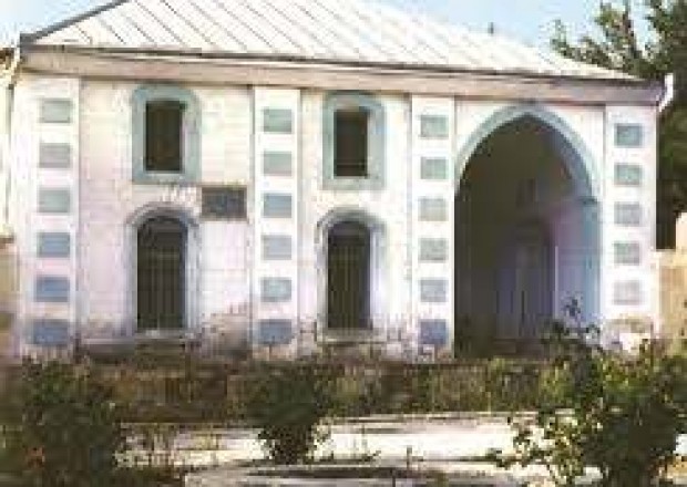 Ermənilər Füzulidəki Hacı Ələkbər məscidini də dağıdıblar