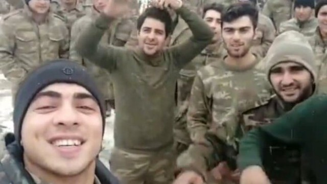 Tərxis olunan əsgər evinə belə yola salındı - VİDEO