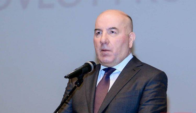 “Ermənistan böhran içərisindədir” - Elman Rüstəmov