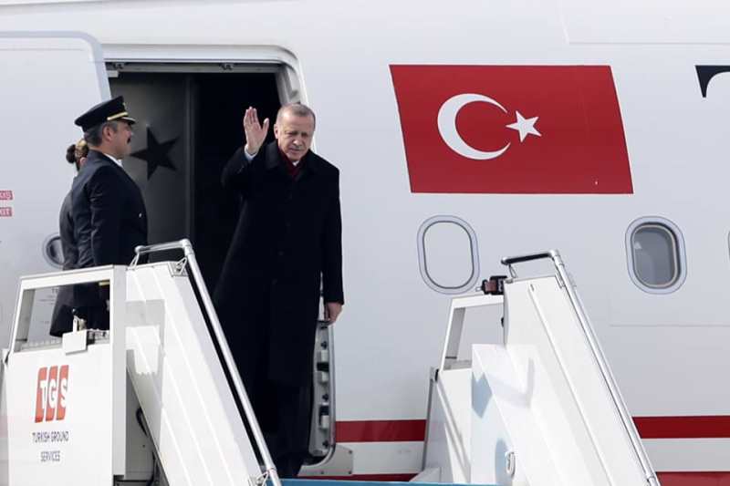 Ərdoğan Bakıya gəldi - YENİLƏNİB