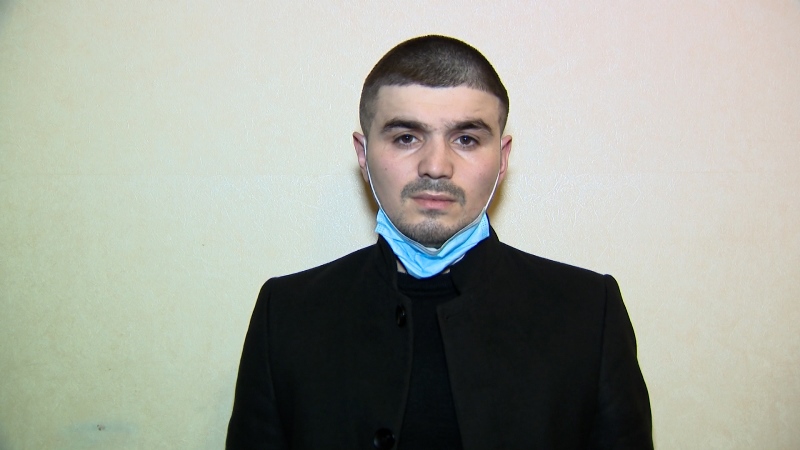 Nəzarətçi işlədiyi mağazadan oğurluq etdi