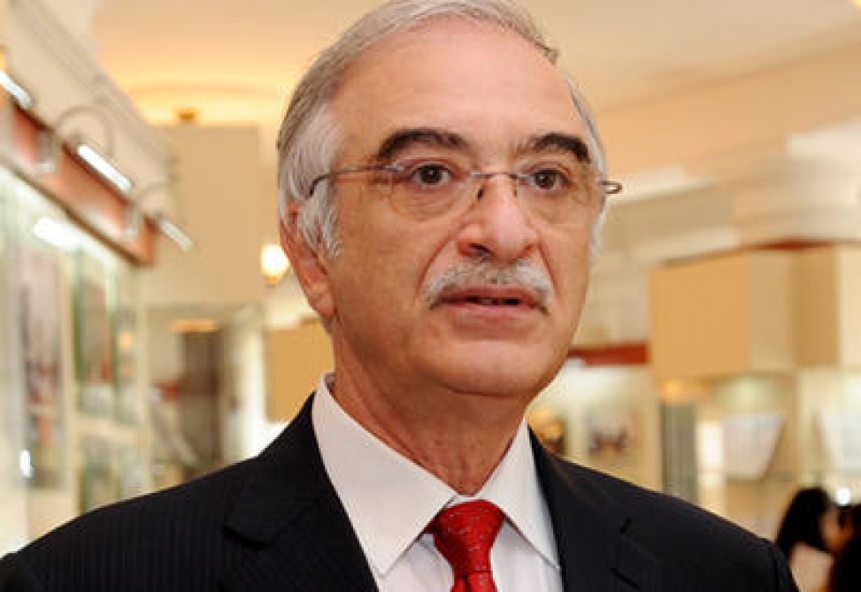 Polad Bülbüloğlu diaspor rəhbərinin vəfatı ilə bağlı başsağlığı verdi
