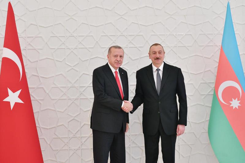 Ərdoğan İlham Əliyevə zəng etdi
