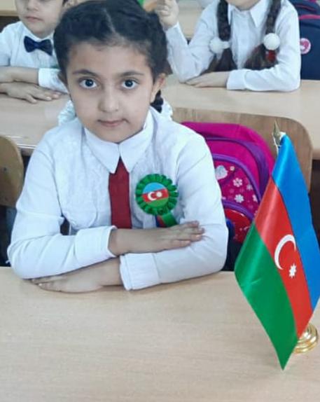 3-cü sinif şagirdindən İlham Əliyevə ad günü TƏBRİKİ