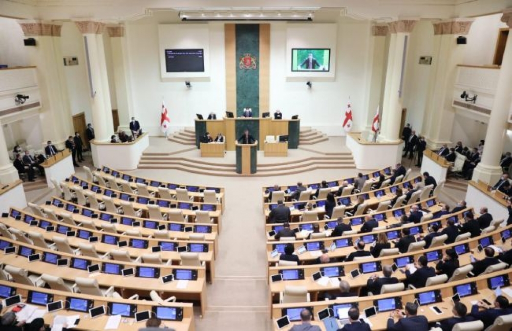 Gürcüstan parlamenti yeni hökumətin tərkibini təsdiqlədi
