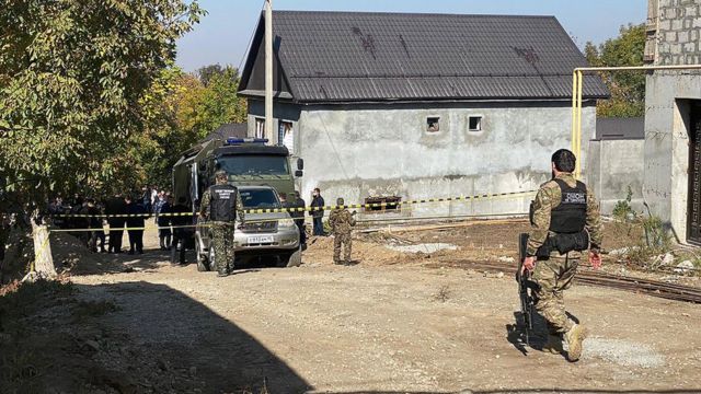 Çeçenistanın paytaxtında bıçaqlı hücum: 2 polis öldürüldü