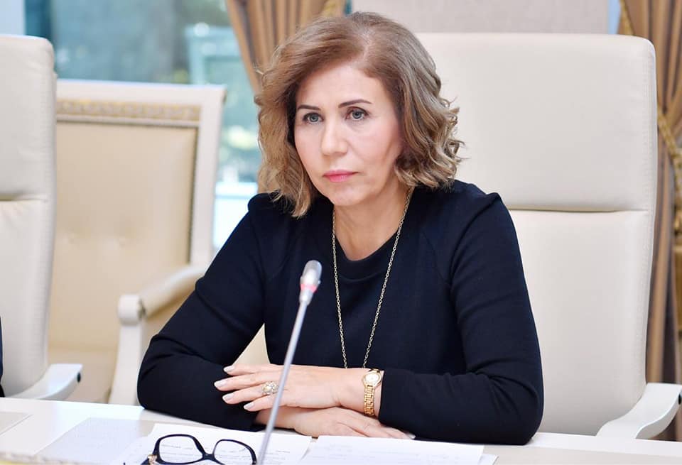 Azərbaycanda kişilərin 49,5 faizi ailədə qızları yük kimi qəbul edir - Bahar Muradova