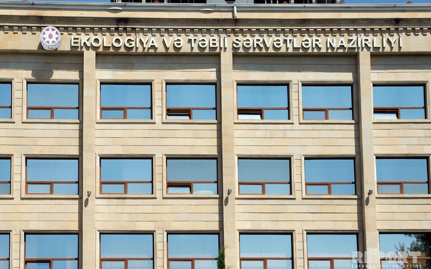 Sıxılmış qazla işləyən maşınlar havanı daha az çirkləndirir - Nazirlik