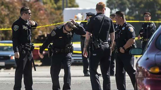 ABŞ-da silahlı atışma: 4-ü polis olmaqla 5 nəfər öldü