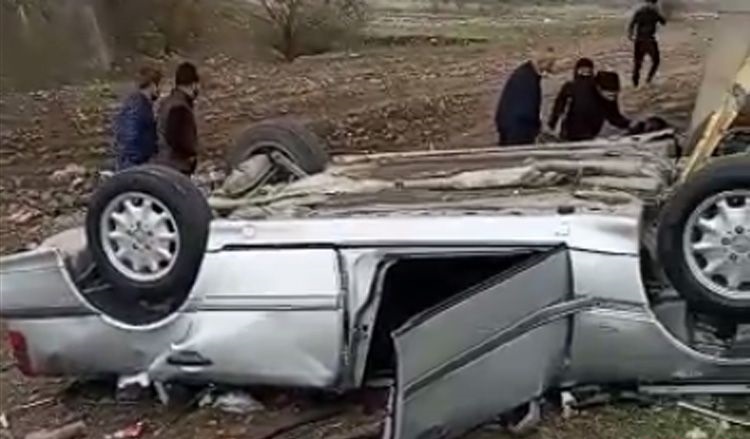 Şəkidə maşın körpüdən aşdı - ölən və xəsarət alanlar var - FOTO