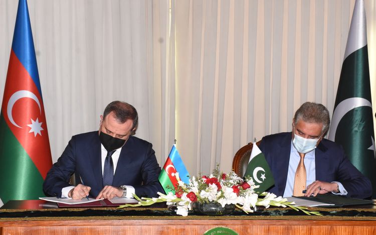 Azərbaycan Pakistanla əməkdaşlıq sazişi imzaladı