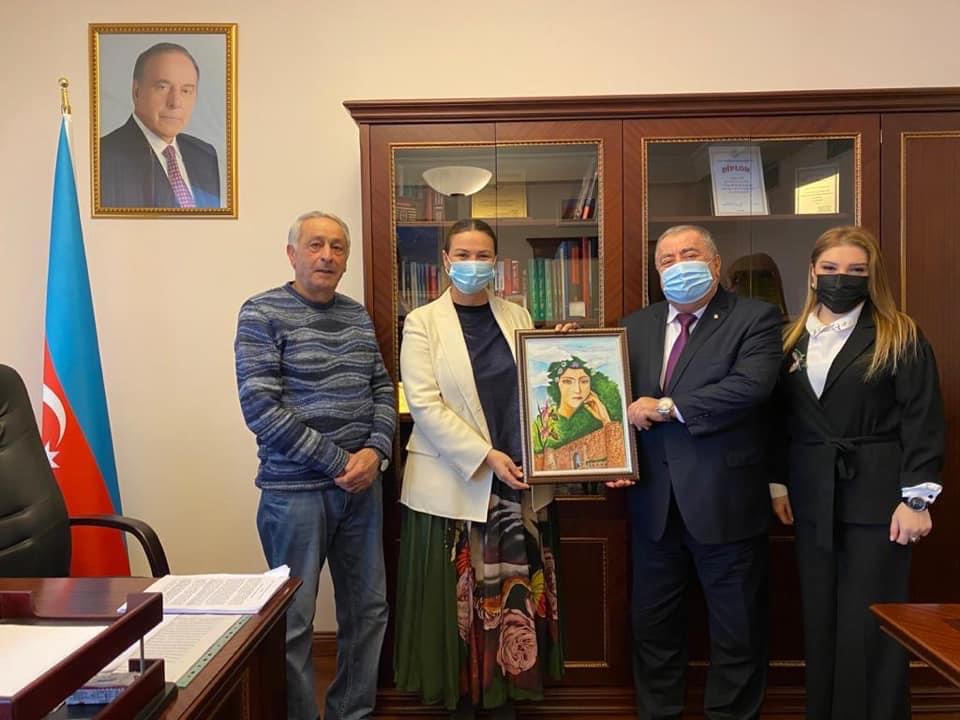 Komitə sədri şuşalı mədəniyyət işçiləri ilə görüşüb