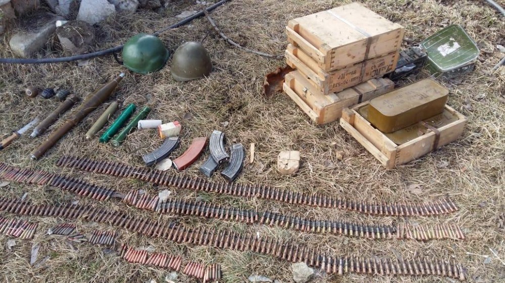 Ermənilərin Şuşada basdırdıqları raketlər, mərmilər və minalar aşkarlandı - FOTOLAR