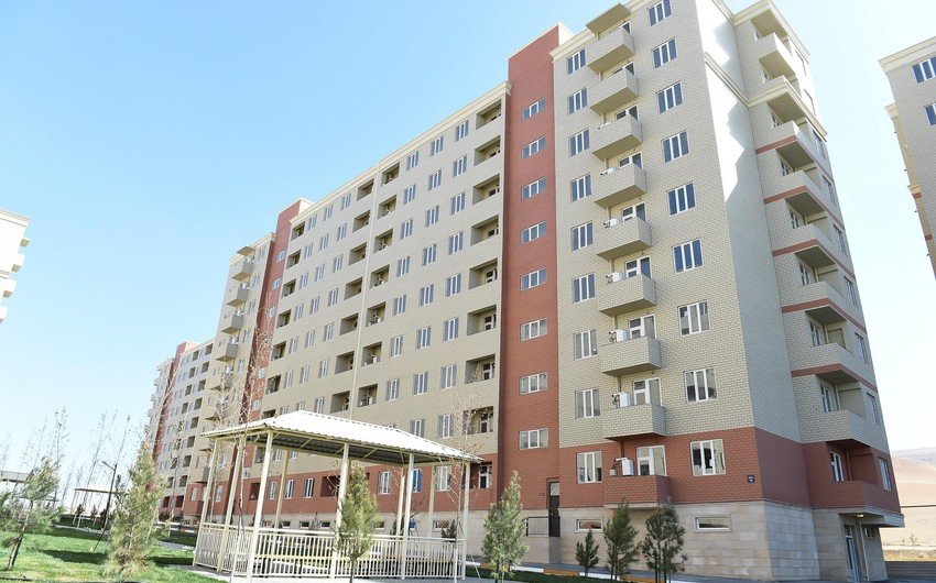 Qaçqınlar üçün tikilən evlər yaxın aylarda şəhid ailələrinə və əlillərə veriləcək - Nazir