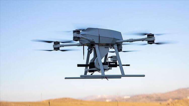 Dünyada ilk dəfə: Türkiyənin “Songar” pulemyotçu-dronu pilotsuz hərbi maşına inteqrasiya edildi