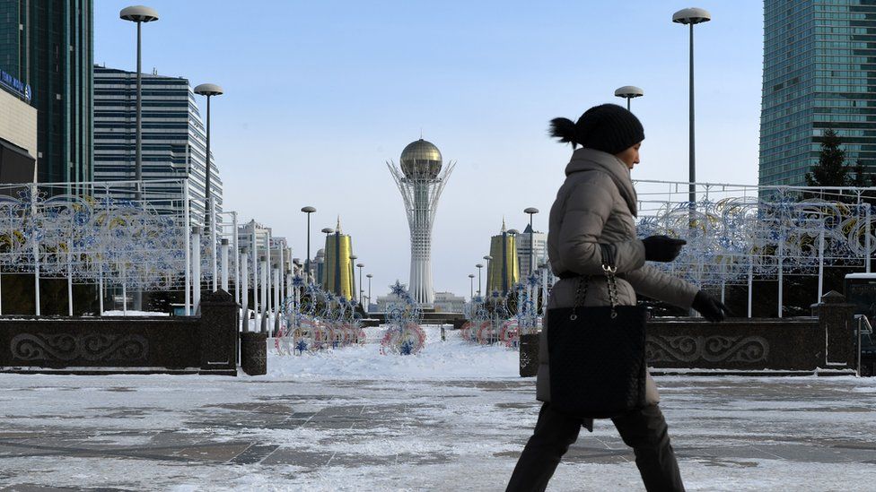 Əcnəbilərin Qazaxıstanda qalma müddəti uzadıldı