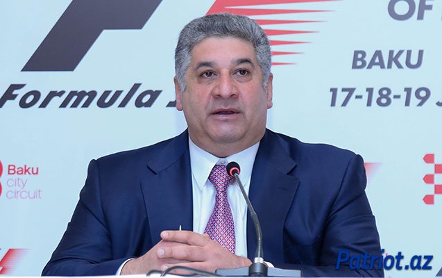 Azad Rəhimov komaya düşüb?