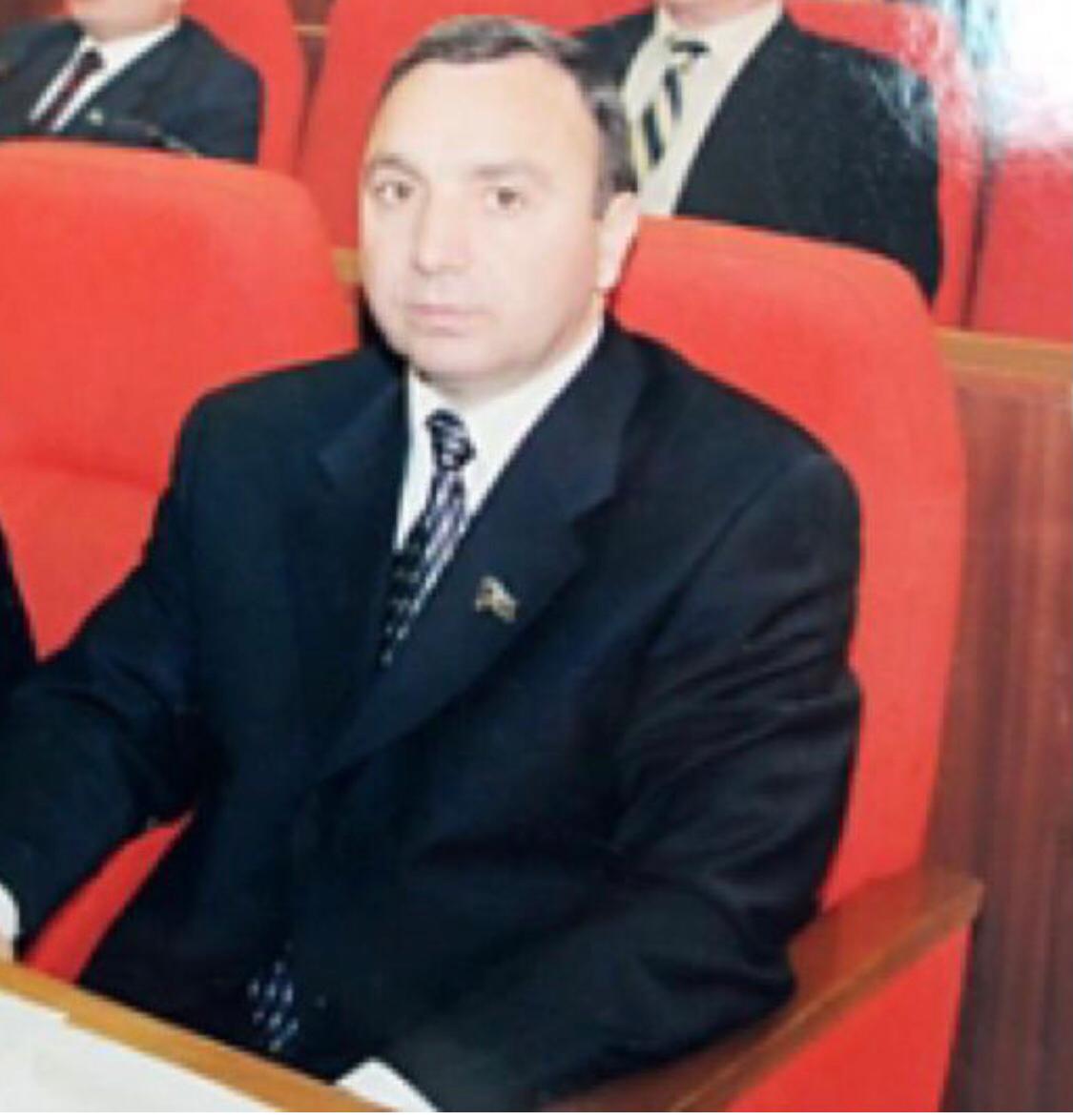 Sabiq deputatın ailəsində ağır itki