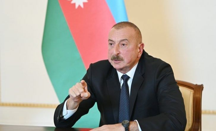 O villalardan biri rüşvətxor məmura məxsusdur - Azərbaycan Prezidenti  