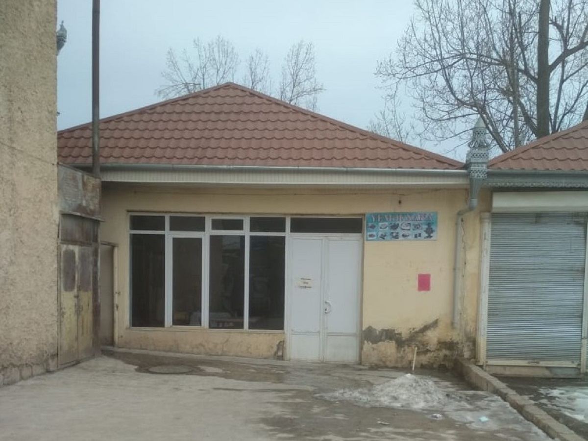 Karantini pozan yeməkxana aşkarlandı