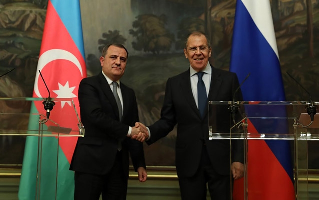 Ceyhun Bayramov Lavrovla yeni müzakirə apardı