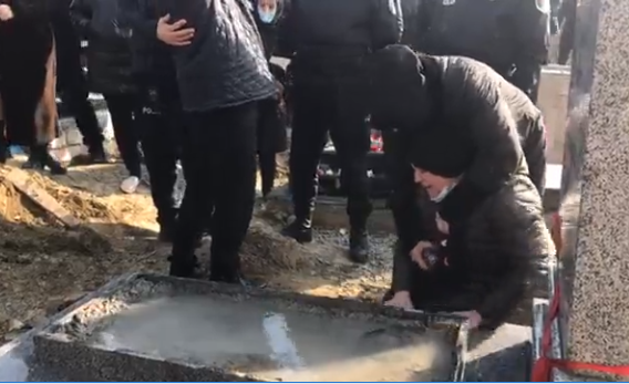 Qaradağdakı qalmaqallı şəhid məzarlığından yeni xəbər var   