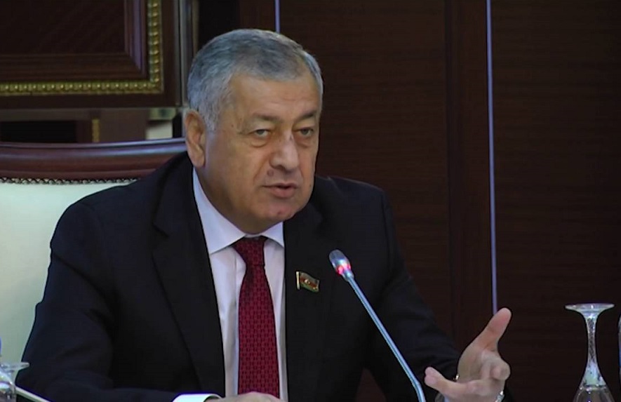 “Məmurlardan soruşmaq lazımdır ki, sən o villanı hansı pulla tikmisən?” - Deputat