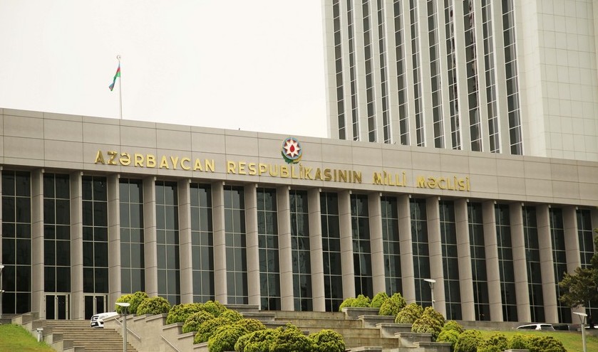 Sabah Milli Məclisdə gənc ailələrlə bağlı dinləmə keçiriləcək