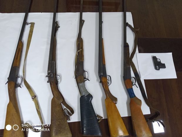 Polis əməliyyat keçirdi - Vətəndaşlardan silah-sursat götürüldü 