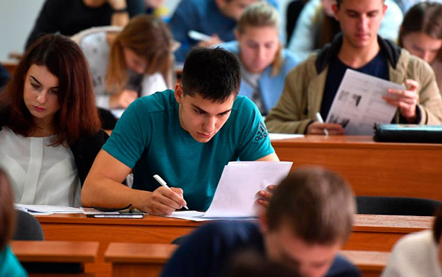 Yuxarı siniflər və universitetlər AÇILIR 