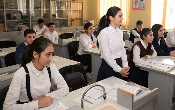 Bakı məktəblərində V-IX siniflərdə əyani tədrisin bərpa olunma vaxtı 