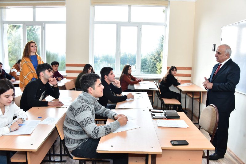 Universitetlərdə qış semestri yekunlaşır: imtahanlardan imtina edənlər, kəsilənlər var…