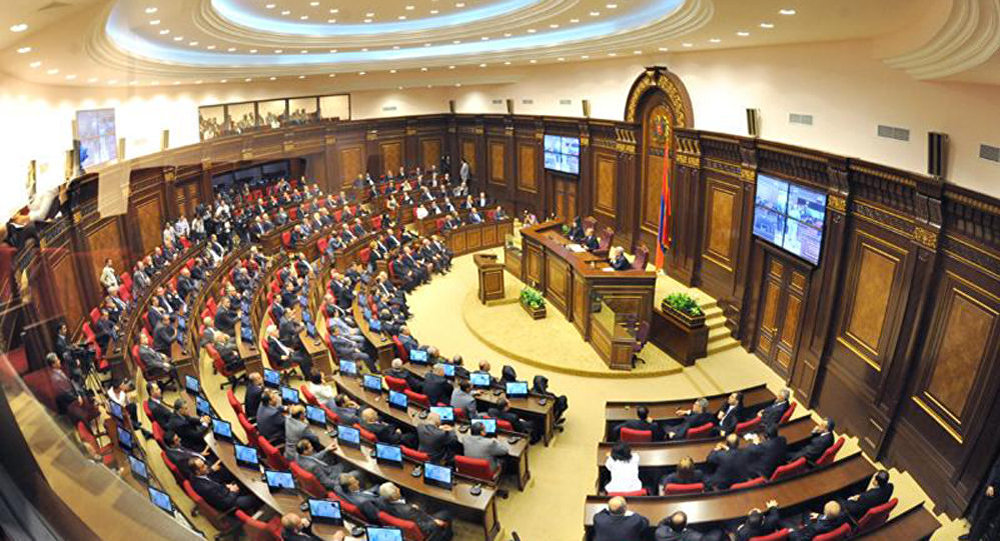 Ermənistanda mətbuata dövlət nəzarəti gücləndirilir