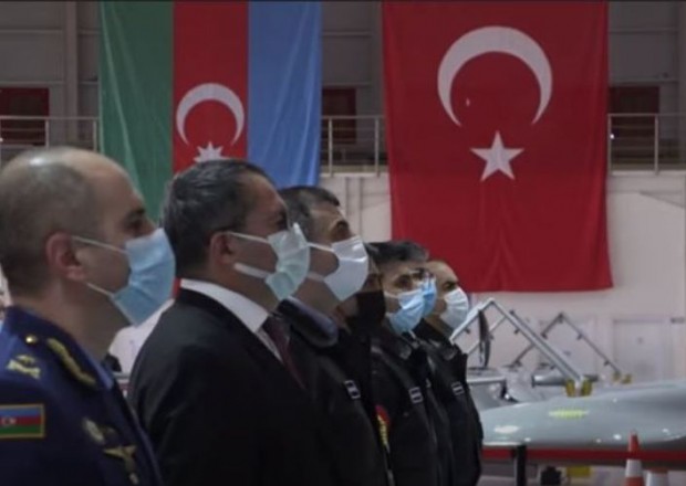 Bayraktar təlimi başa vuran hərbçilərimizə sertifikat verdi - VİDEO