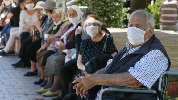 65 yaşdan yuxarı şəxslərin peyvəndlənməsinə başlanılır