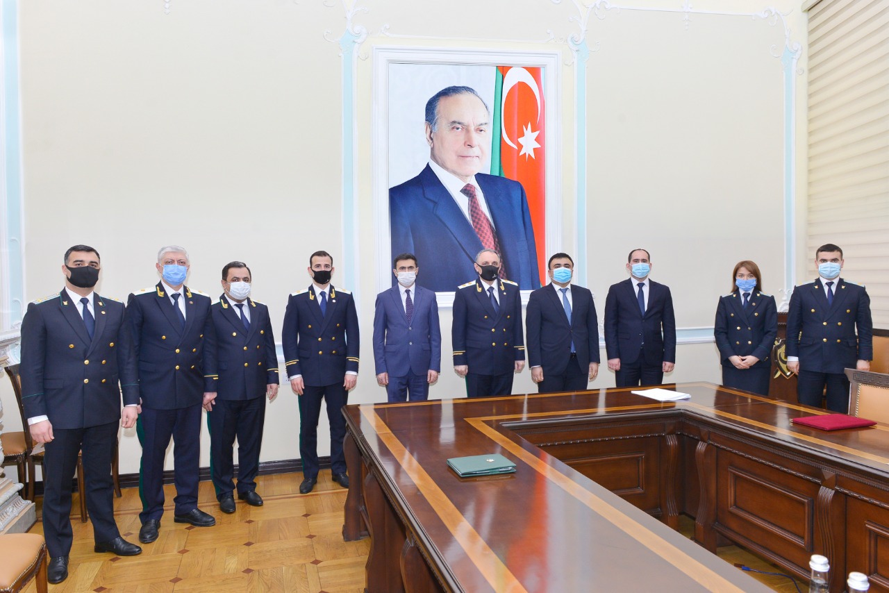 Dörd prokuror hakim təyin olundu