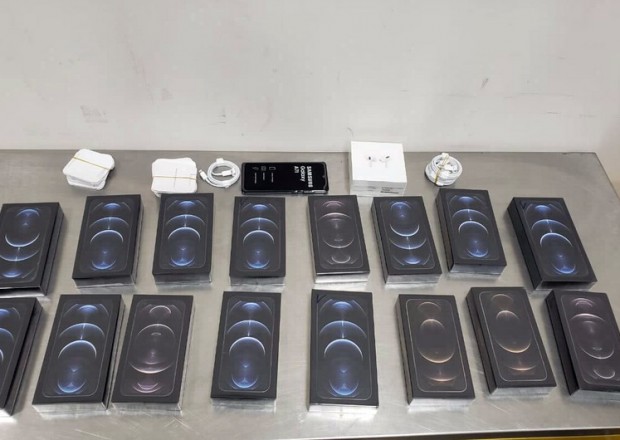 Gömrükçülər mobil telefonların qanunsuz gətirilməsinin qarşısını aldı