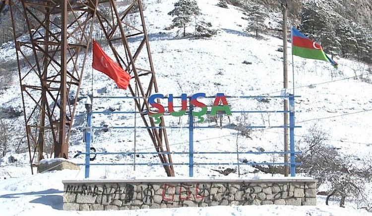 Qarabağda nəqliyyat və rabitə infrastrukturunun qurulması məsələləri müzakirə edildi