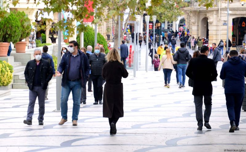 DİN-dən açıq havada maska taxmaqla bağlı AÇIQLAMA